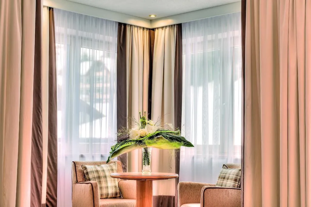 Hotel Garni Urezza ايشجل النمسا