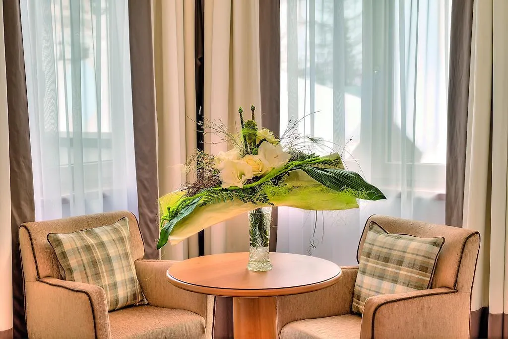 Hotel Garni Urezza Ischgl
